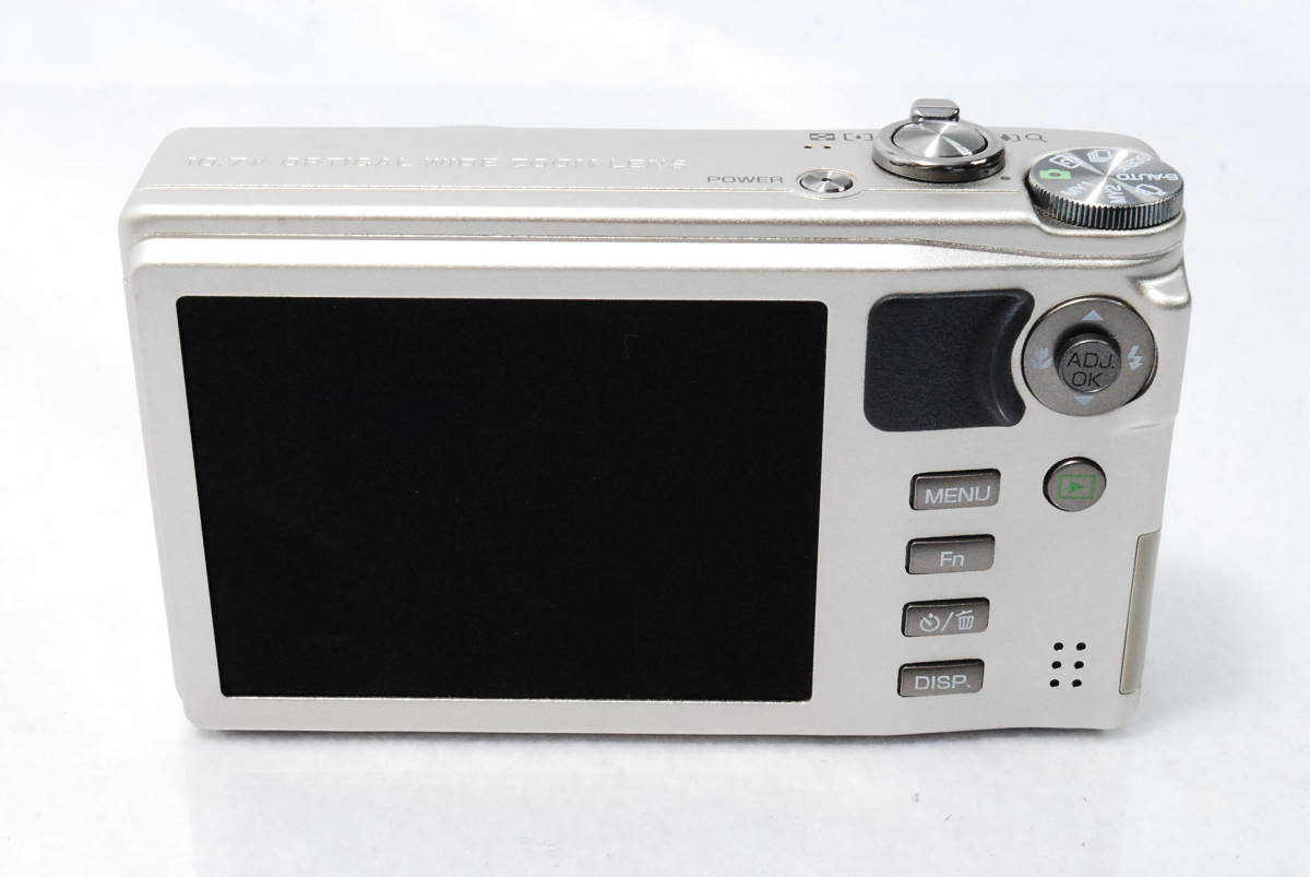 ☆ほぼ新☆ RICOH デジタルカメラ CX4 シャンパンシルバー CX4CH 1000 