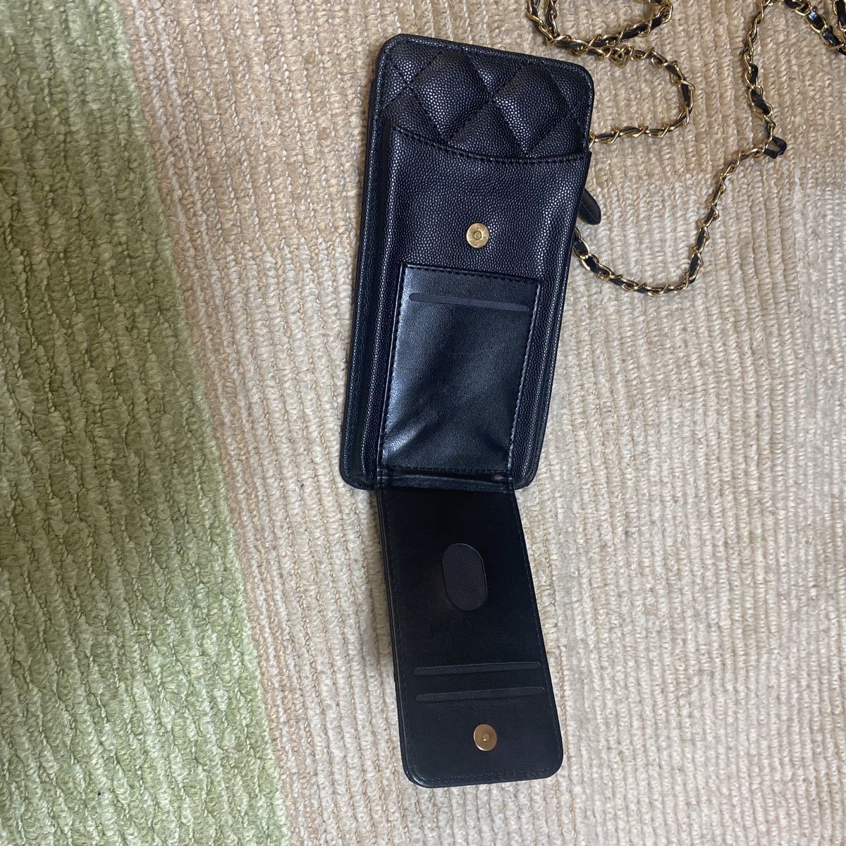 CHANEL ノベルティ ブラック iPhone15ケース カードポケット付き