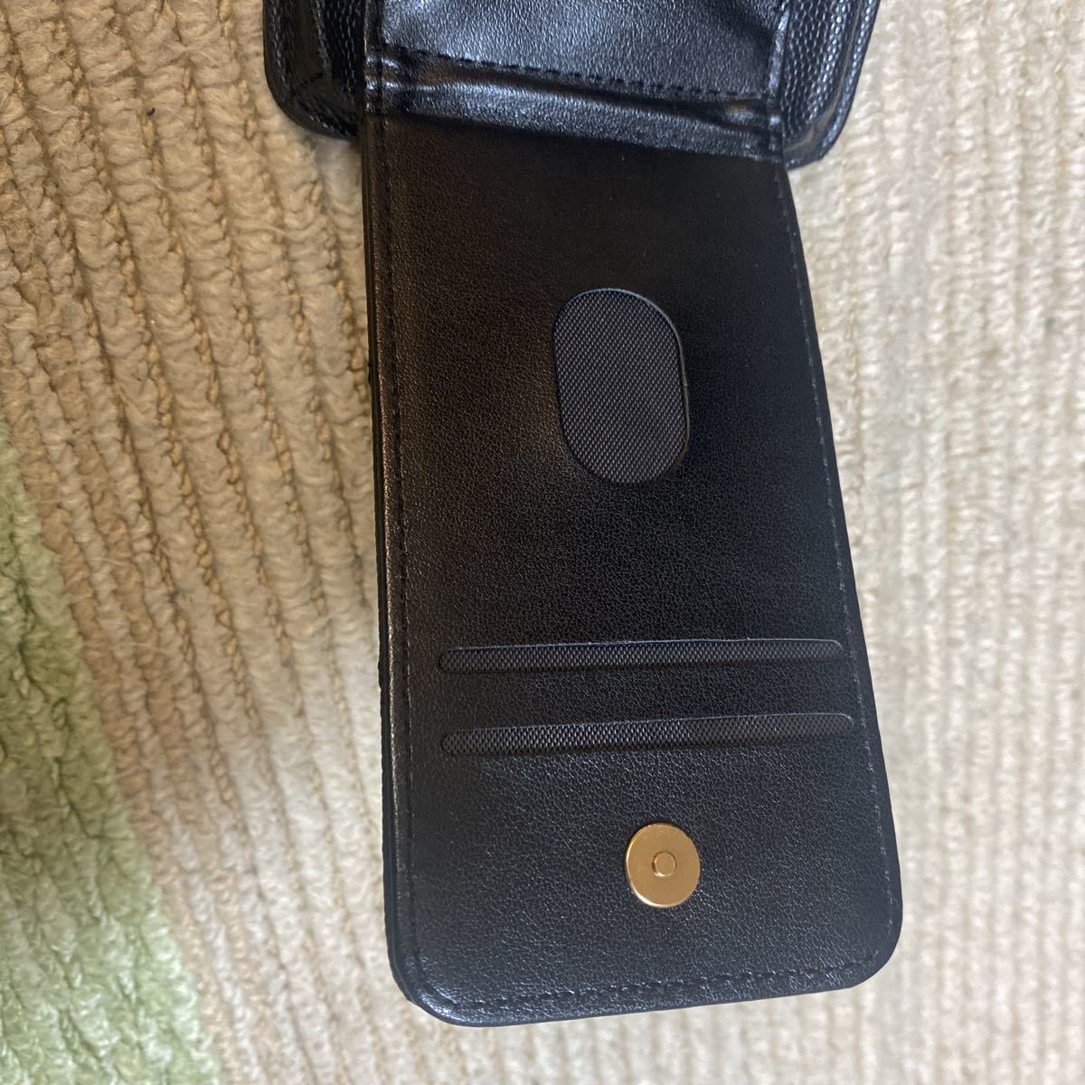 CHANEL ノベルティ ブラック iPhone15ケース カードポケット付き