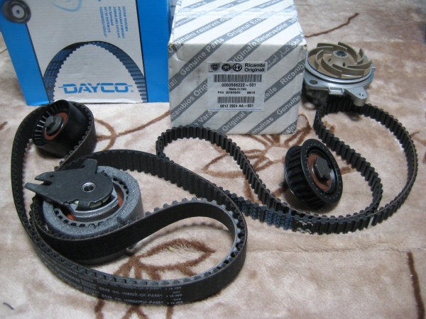 100%新品，新作登場 アルファロメオ 2.0L TS 純正タイミングベルト テンショナー プーリー W/P OEMバランサーベルト＆テンショナー 6点セット(アルファロメオ用)｜売買されたオークション情報、yahooの商品情報をア アルファロメオ用