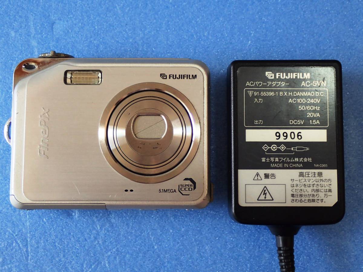 最安値，HOT】 富士フィルム スーパーCCDハニカム「 Finepix V10