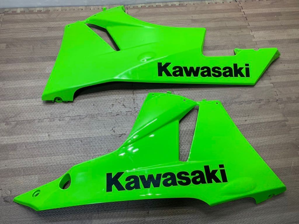 美品 ZX-6R (09-12 / ZX600R ) KAWASAKI ZX6R 純正 アンダーカウル