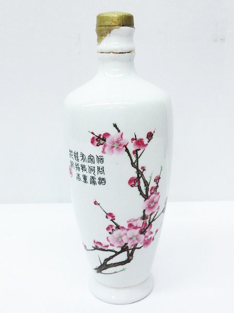 □ 詳細不明 古酒 山西特産 汾酒 FEN CHIEW フェンチュウ 杏花村 長城商標