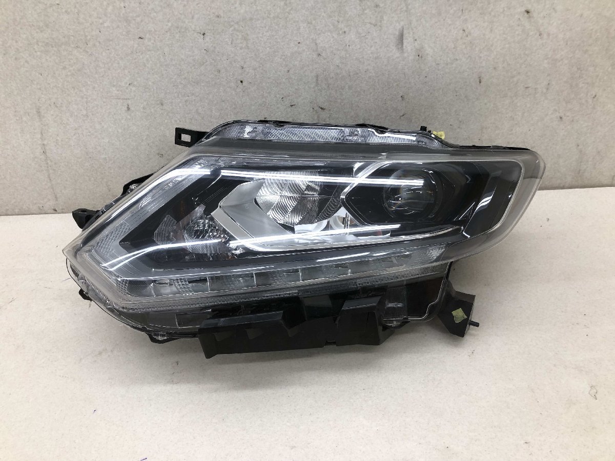 前期 T32 エクストレイル LED KOITO 100-17942 純正 左 ヘッドライト