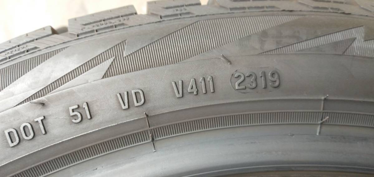 【人気SALE，格安】 245/40R18　ピレリ　PIRELLI　スタッドレス　アイス　アシメトリコ　ICE ASIMMETRICO　STUDLESS WRX　AUDI 雪　スノータイヤ　レガシイ