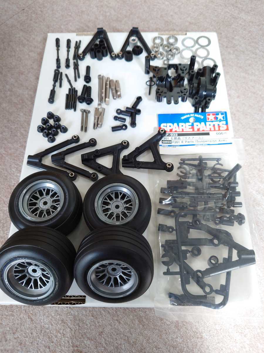 旧製品 TAMIYA タミヤ F201シャーシ用 タイヤ&ホイール 【送料無料