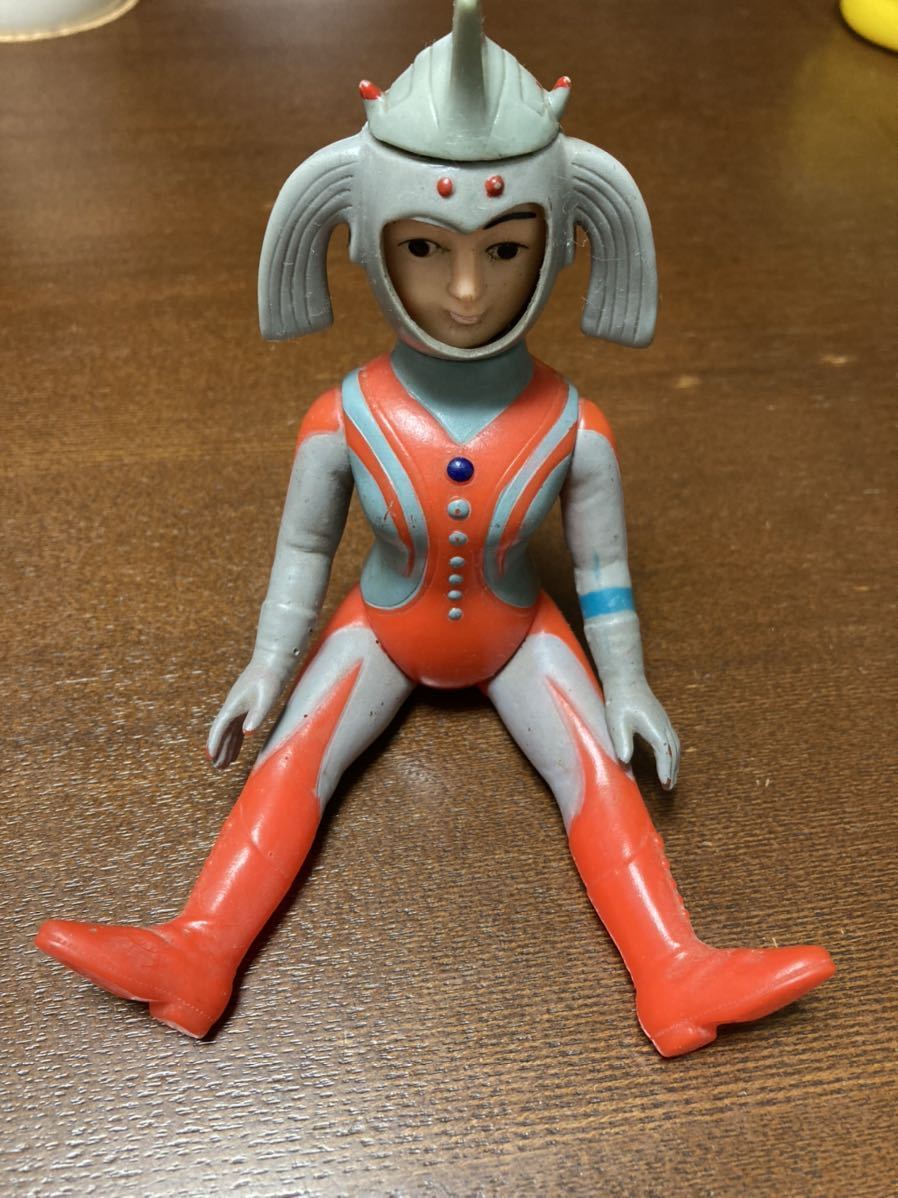 ウルトラマン ソフビ 人形 ウルトラの母 ブルマァク 当時物 円谷プロ