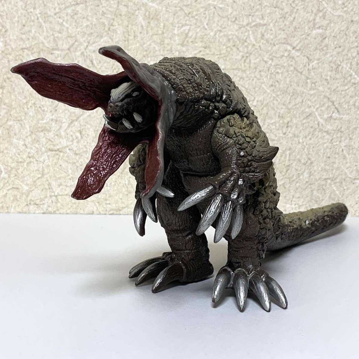タグ付き パワードガボラ ウルトラマンパワード 怪獣 1993 ソフビ 同梱 