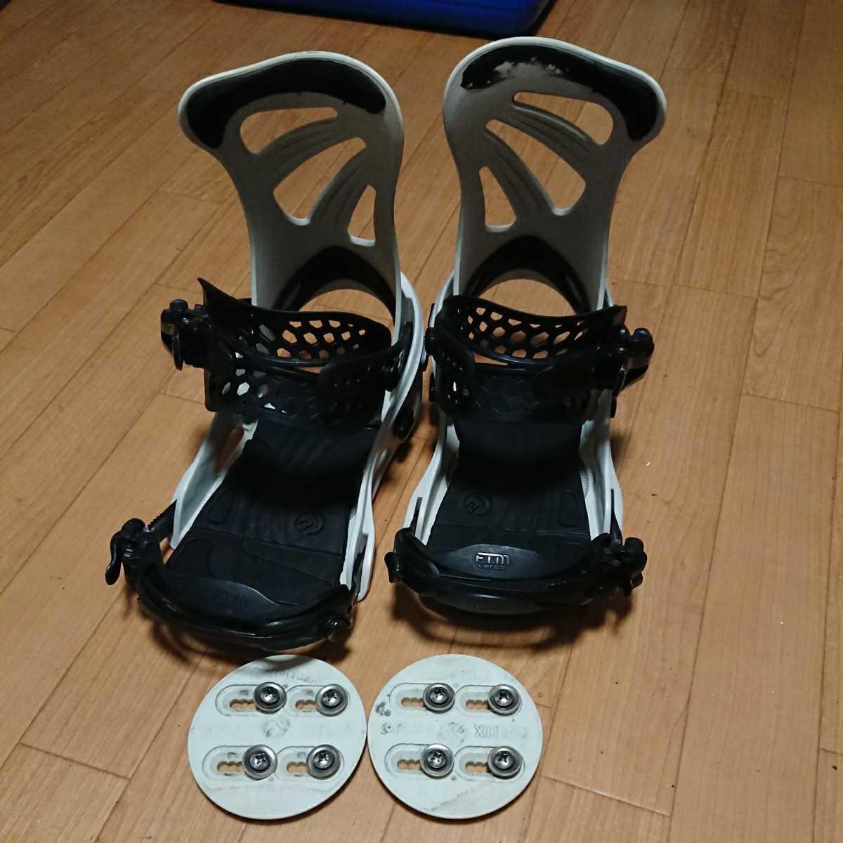 フラックス Mサイズ FLUX DS スノーボードビンディング ビンディング 