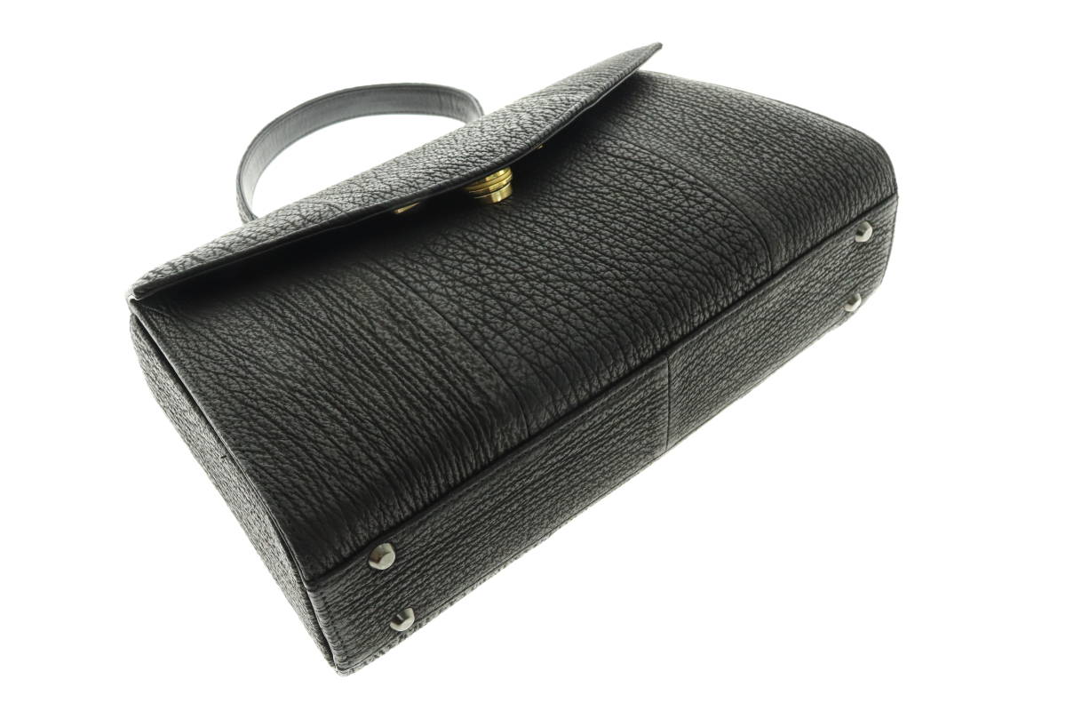Hl13《新品保管品》パイソンレザー ハンドバッグ ショルダーバッグ 2way ベージュ×ブラック ジップ開閉 レディース 女性用 STYLE DELIフリルラインカットソートップス／ライトグレー・Fサイズ clear マダムグレ ハンドバッグ エレファント