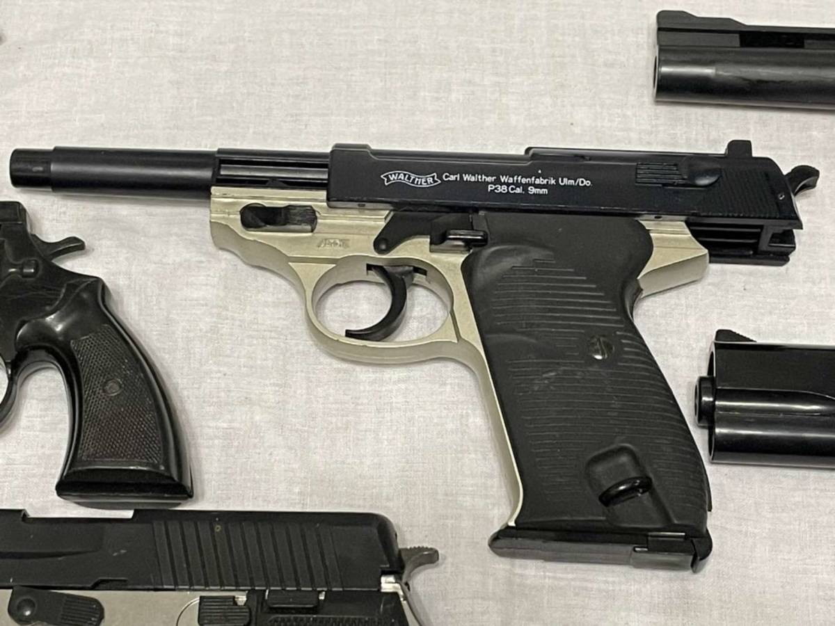 ミリタリー エアソフトガン 2点セット GOVERNMENT KP85