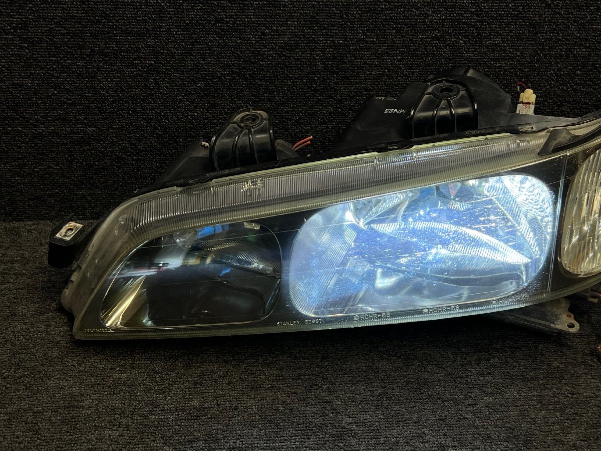 8535】良品◎CF4/CH9◇アコード/ワゴン 後期 純正 HID ヘッドライト 