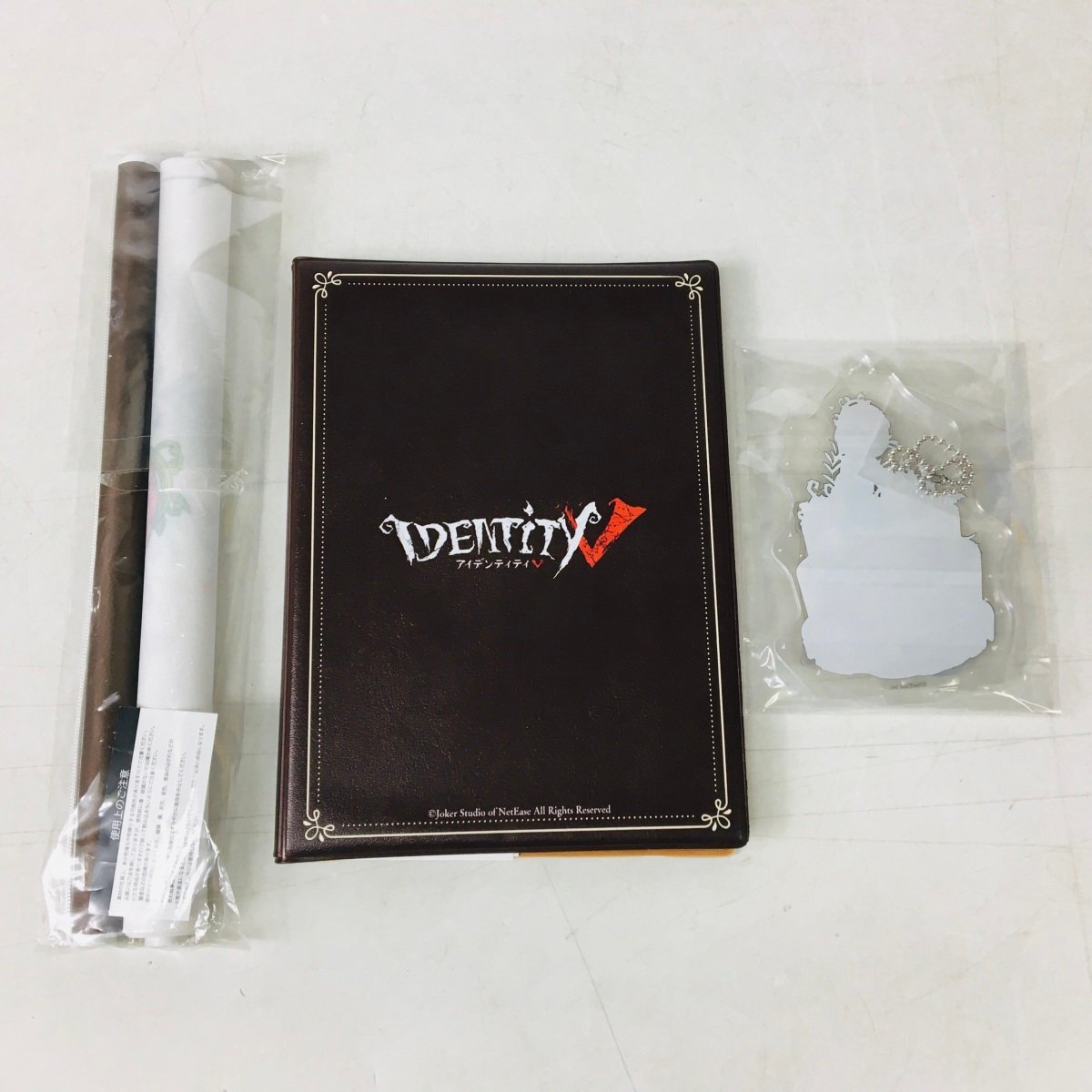 新古品 第五人格 誕生日グッズセット 医師 Identity V 医者 缶バッジ 