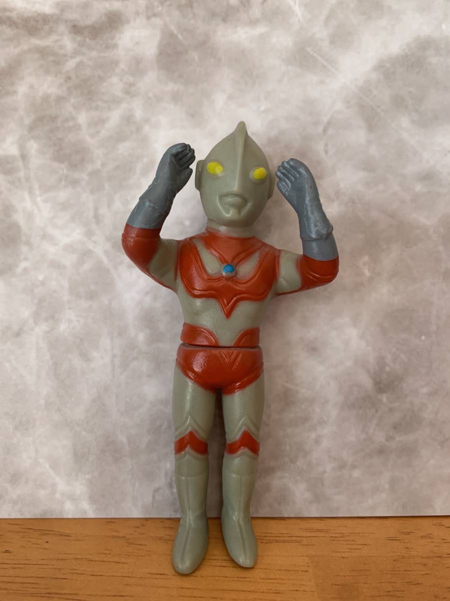 ソフビ人形 帰ってきたウルトラマン ブルマァク 帰ってきた
