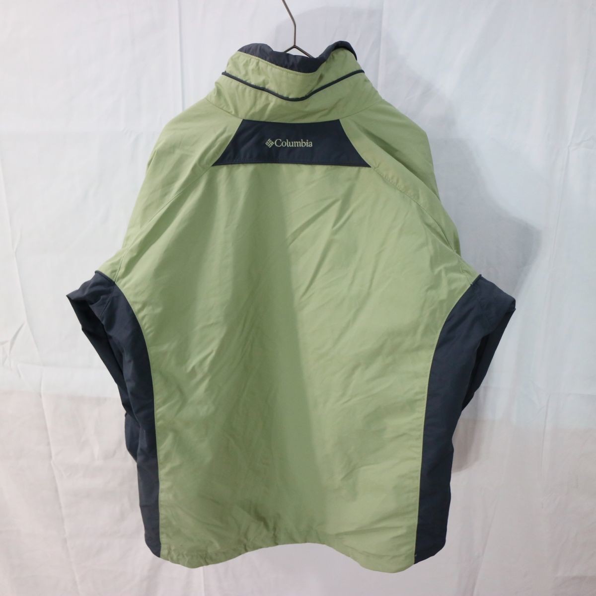 □ Columbia コロンビア マウンテンパーカー ナイロンジャケット 