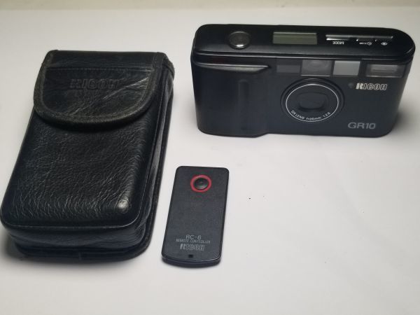 【人気定番，SALE】 未点検 未清掃 RICOH GR10 リコー ケース付き リモコン付き コンパクトカメラ カメラ(コンパクトカメラ)｜売買されたオークション情報、yahooの商品情報をアーカイブ公開 - オークファン コンパクトカメラ