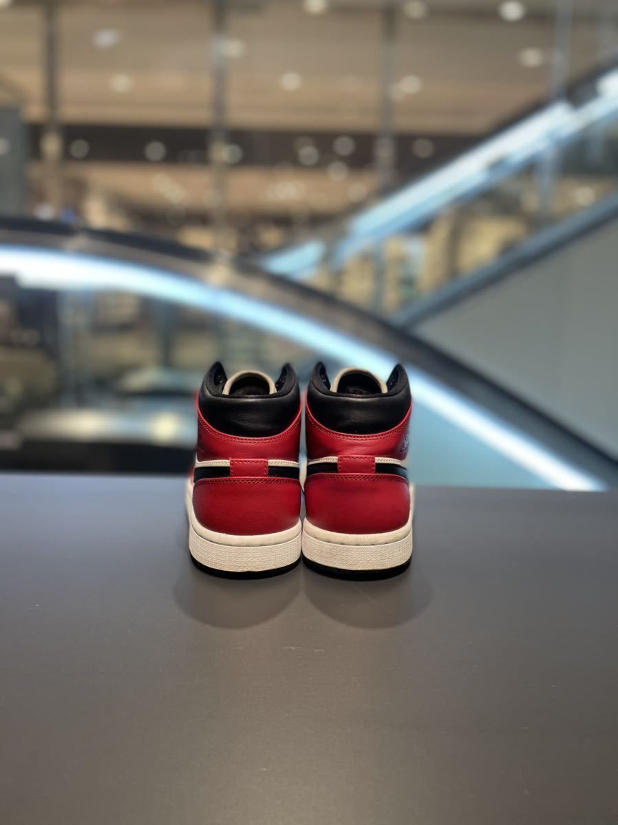 不朽の名作 【 NIKE AIR JORDAN1 MID Chicago blacktoe 】 ナイキ エア