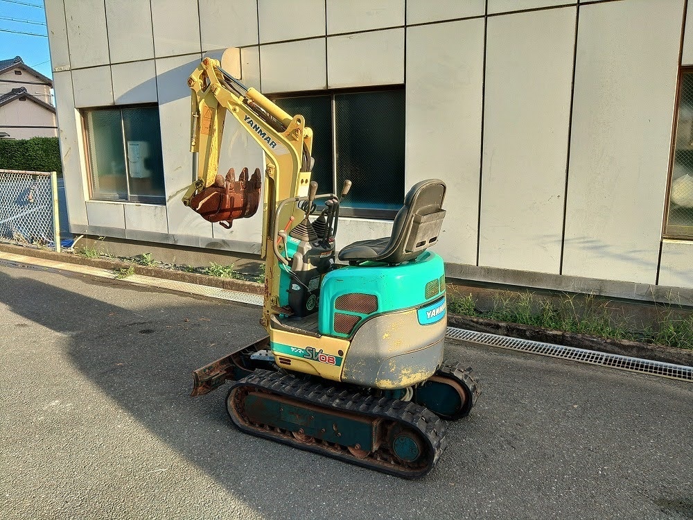 ヤンマー SV08 ユンボ SV08（SV08-1E）｜ミニショベル／油圧ショベル｜建設機械｜ヤンマー YANMAR H-9366ジャンク品 2905h &frasl; 走行可能 | SV08-1E 重機 ミニユンボ（ミニ油圧ショベル）~1t ミニショベル ミニユンボ ヤンマーsv08(建設機械、重機
