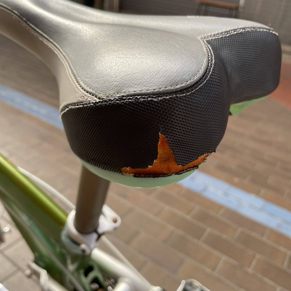 GO BIKE ゴーバイク カナダ 折りたたみ ディスブレーキ 自転車 8速 GO