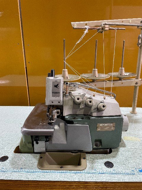 1円スタート！】PEGASUS ペガサス 工業用ミシン L152-01 ロックミシン 