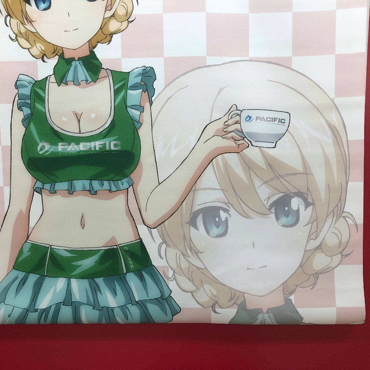1円出品】（タペストリー）ダージリン「PACIFIC RACING TEAM×ガールズ 