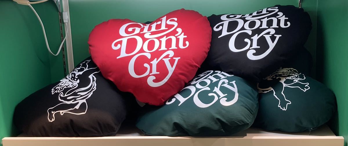 Girls Don't Cry 正規品 伊勢丹 ハートクッション 【公式通販】
