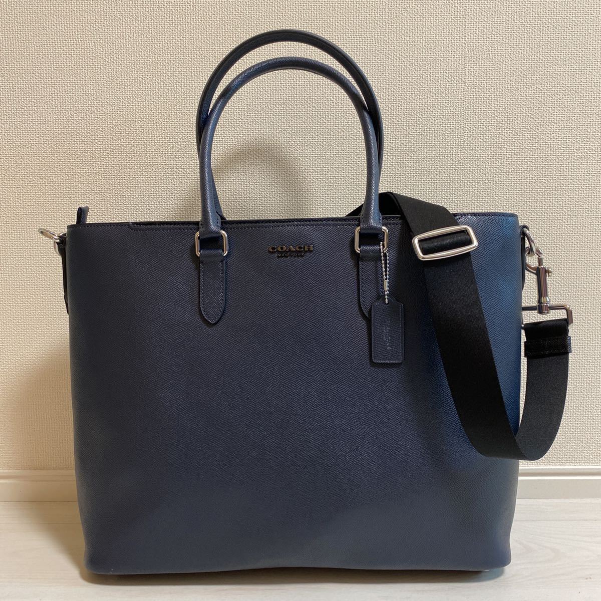 【新品 未使用】正規購入 COACH コーチ ビジネストート C2842 / ビジネス / バックパック / ボディーバッグ / ブリーフ / ブランド
