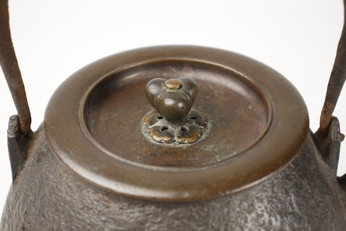 LIG】晴寿堂造 花押 時代鉄瓶 茶道具 旧家蔵出品 [.WW]09 - 鉄瓶 湯沸