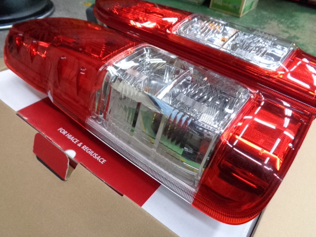 お値下げ‼️200系ハイエーステールランプ純正新車外し6型 【公式通販】