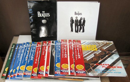 お得，100%新品 LP ビートルズ ボックス BEATLES LP BOX STEREO 全オリジナル アルバム+MORE 豪華写真集+日本語対訳ブックレット(その他)｜売買されたオークション情報、yahooの商品情報をアーカイブ公開 - オークフ B