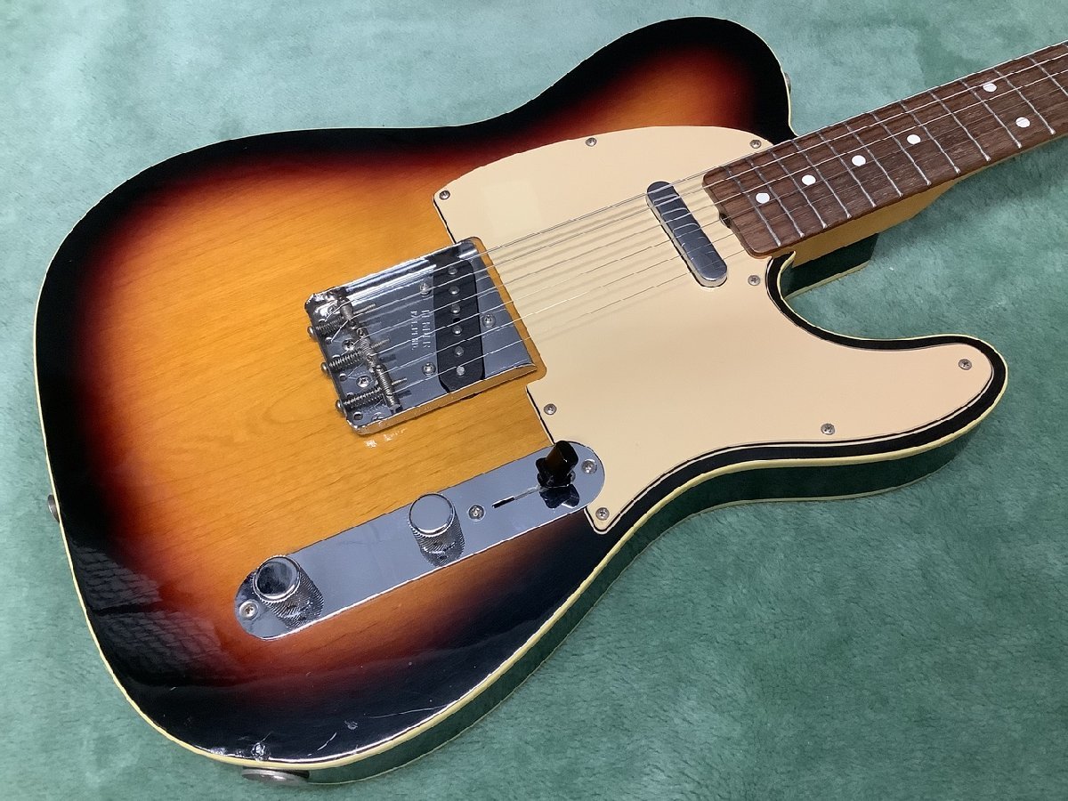 Fender American Vintage 62 Telecaster Custom / 3CS フェンダー