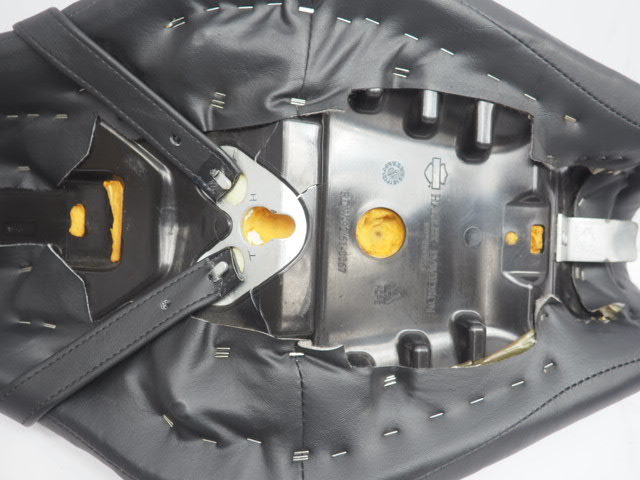 シート 純正seat ハーレー スポーツスター 04-06 XL1200 XL883