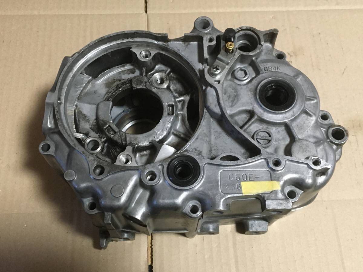 珍ケース ホンダ 純正 カブ50 SDX クランクケース カブ70 90 モンキー 