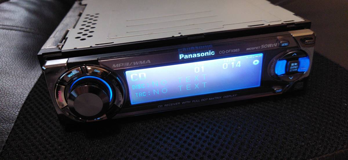Panasonic パナソニック CQ-DFX983D AUX CDデッキ
