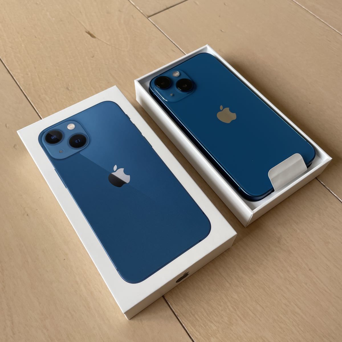 【新品未使用】国内版 SIMフリー iPhone13 mini 128GB カラーブルー 希少色 美品