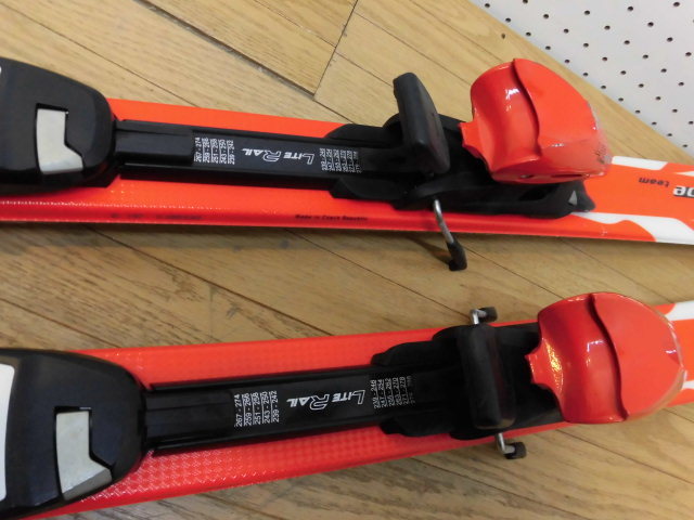 ♪HEAD スキー板 SUPER SHAPE 137cm + LOOK ビンディング♪中古 HEAD