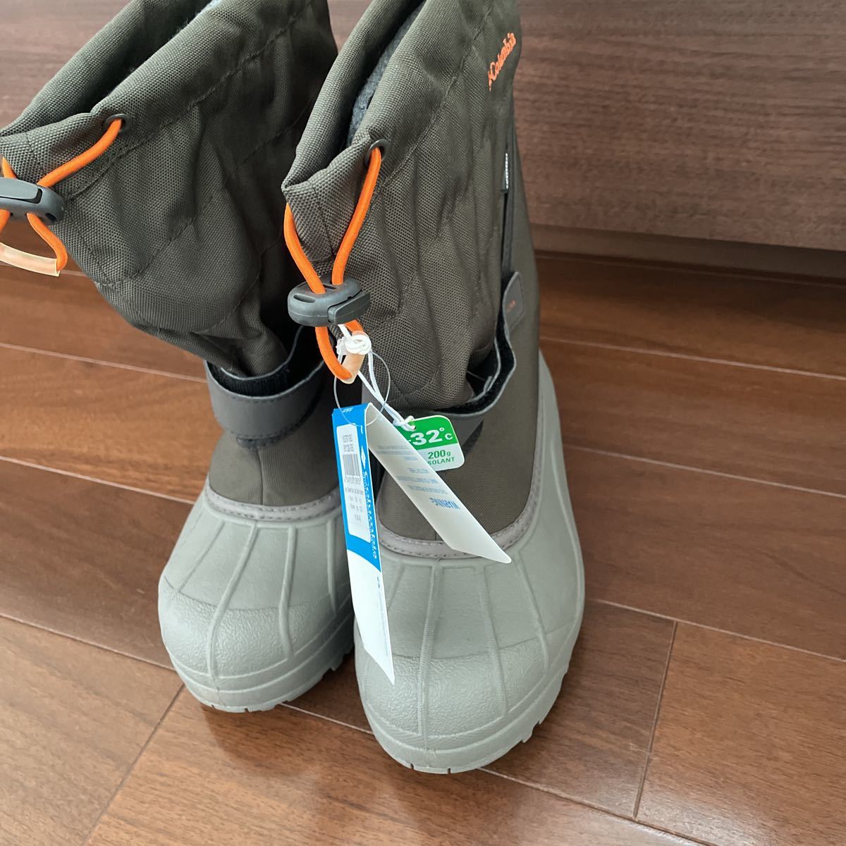 新品コロンビア　スノーブーツ 22センチ