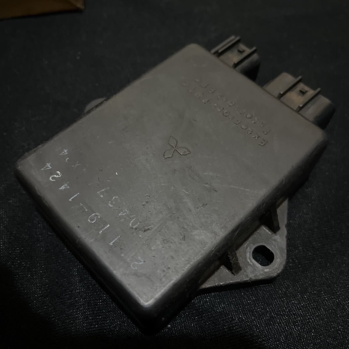 CDI イグナイター カワサキ ZRX400 21119-1424(カワサキ用)｜売買され