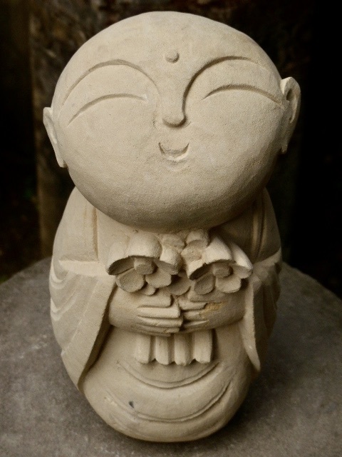 お祈り地蔵様の石像h20cm お地蔵さん 祠地蔵 地蔵菩薩 石仏 仏像 0614a