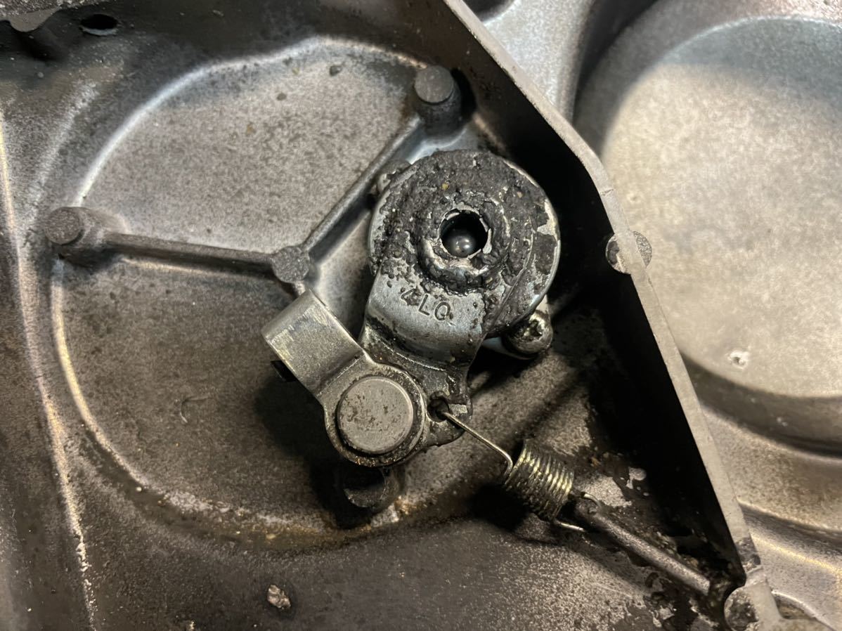 激安売り切り！RZ250 純正ジェネレーターカバー クラッチレリーズ付き