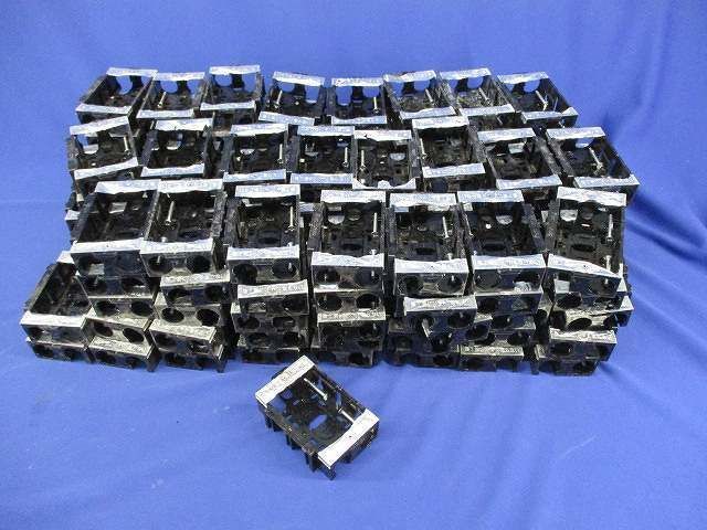 住宅用スイッチボックス1コ用(126個入)(破れ・汚れ有) DM82100