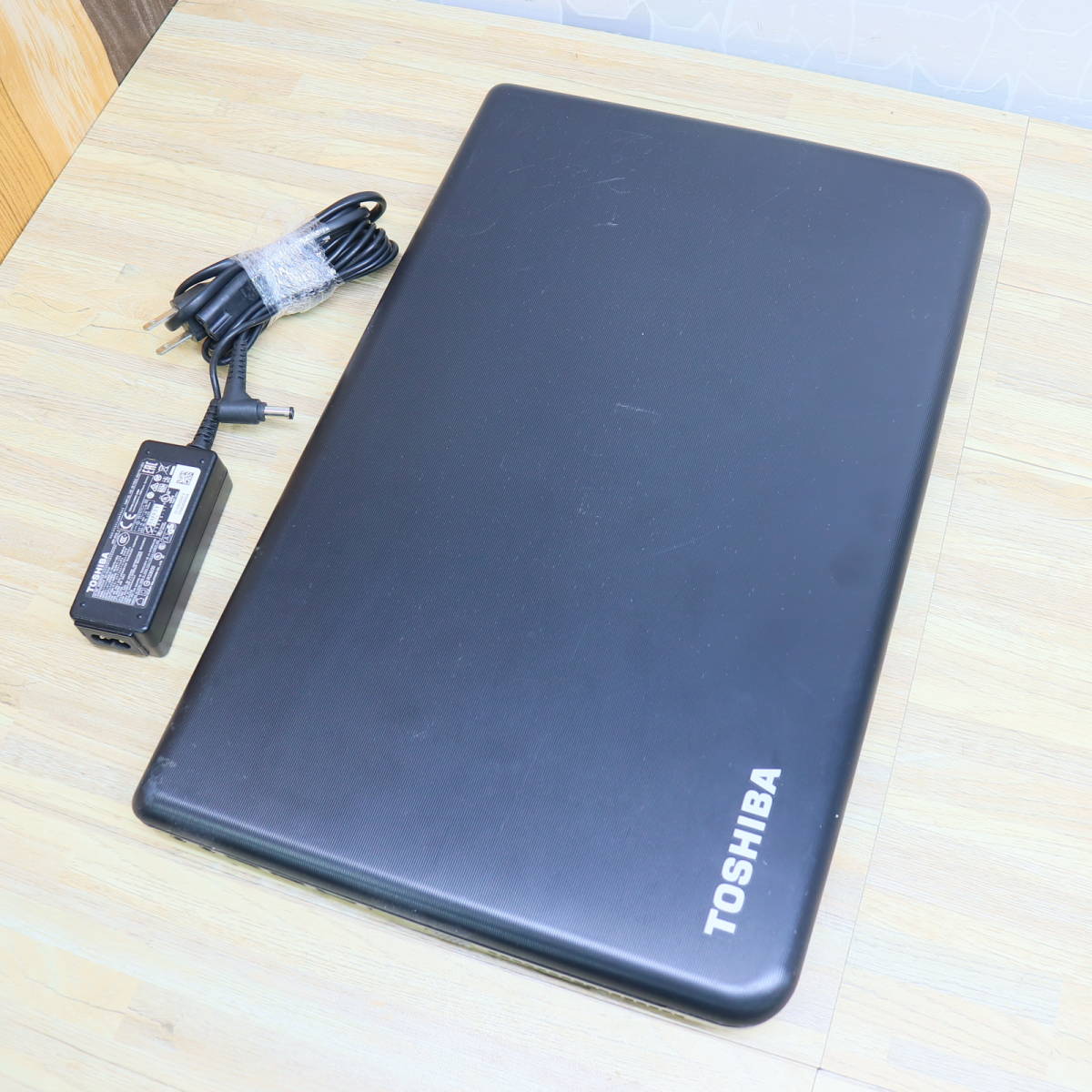 即決特価☆大容量750GB！メモリ8GB！名門DTS！大画面！高速転送！高 レノボ