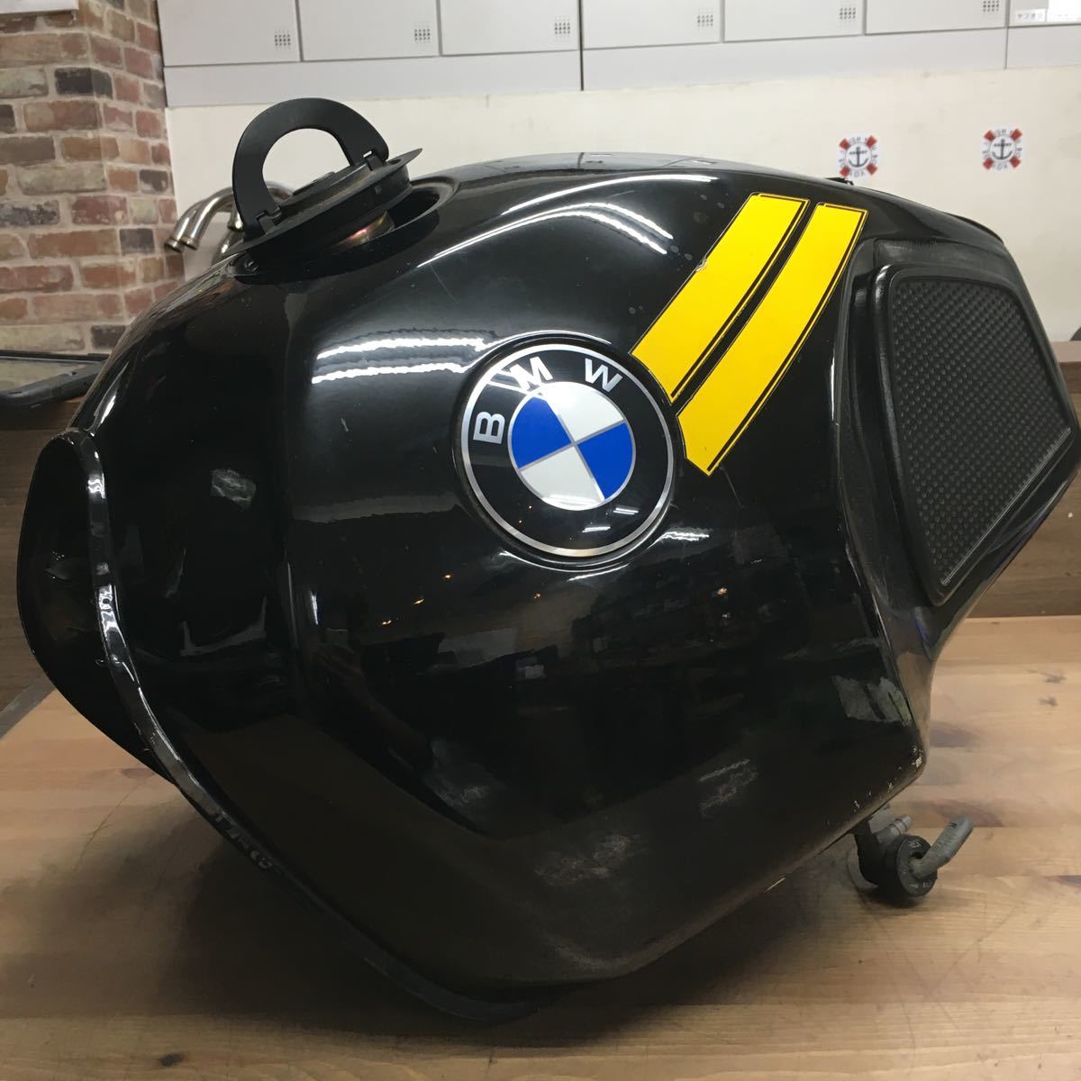 BMW | R100RS 2026年最新Yahoo!オークション R100GS ガソリンタンク 燃料タンク '89□ 201110BMW -bmw フューエル r100gs Tank タンクの中古品・新品 バージンBMW パリダカ」(タンク)(パーツ)の落札相場