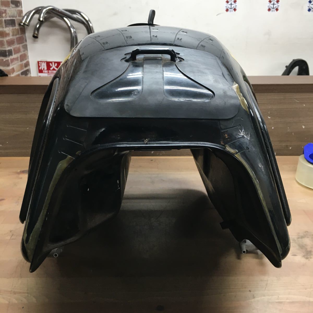 BMW | R100RS 2026年最新Yahoo!オークション R100GS ガソリンタンク 燃料タンク '89□ 201110BMW -bmw フューエル r100gs Tank タンクの中古品・新品 バージンBMW パリダカ」(タンク)(パーツ)の落札相場
