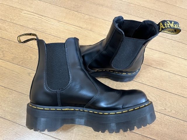 Dr.Martens 2976 QUADCHELSEA BOOTS ドクターマーチン サイドゴア 