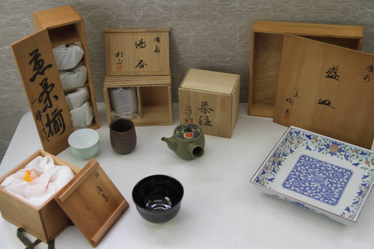 古多】大清光緒年製銘 粉彩 桃蝙蝠図 花瓶 a6◇茶道具/古美術/中国古玩