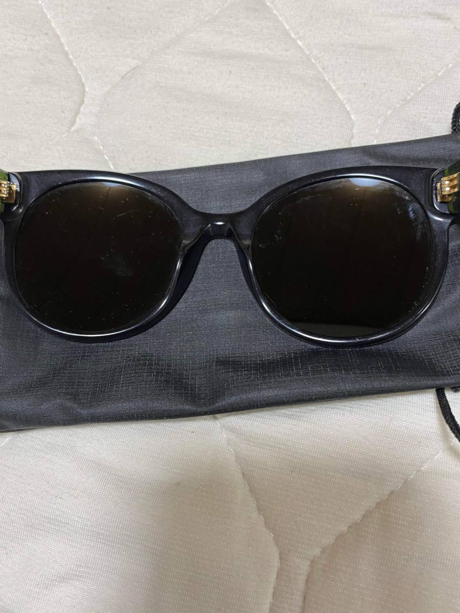 Gucci Eyewear インターロッキングG サングラス | ブラック | FARFETCH JP