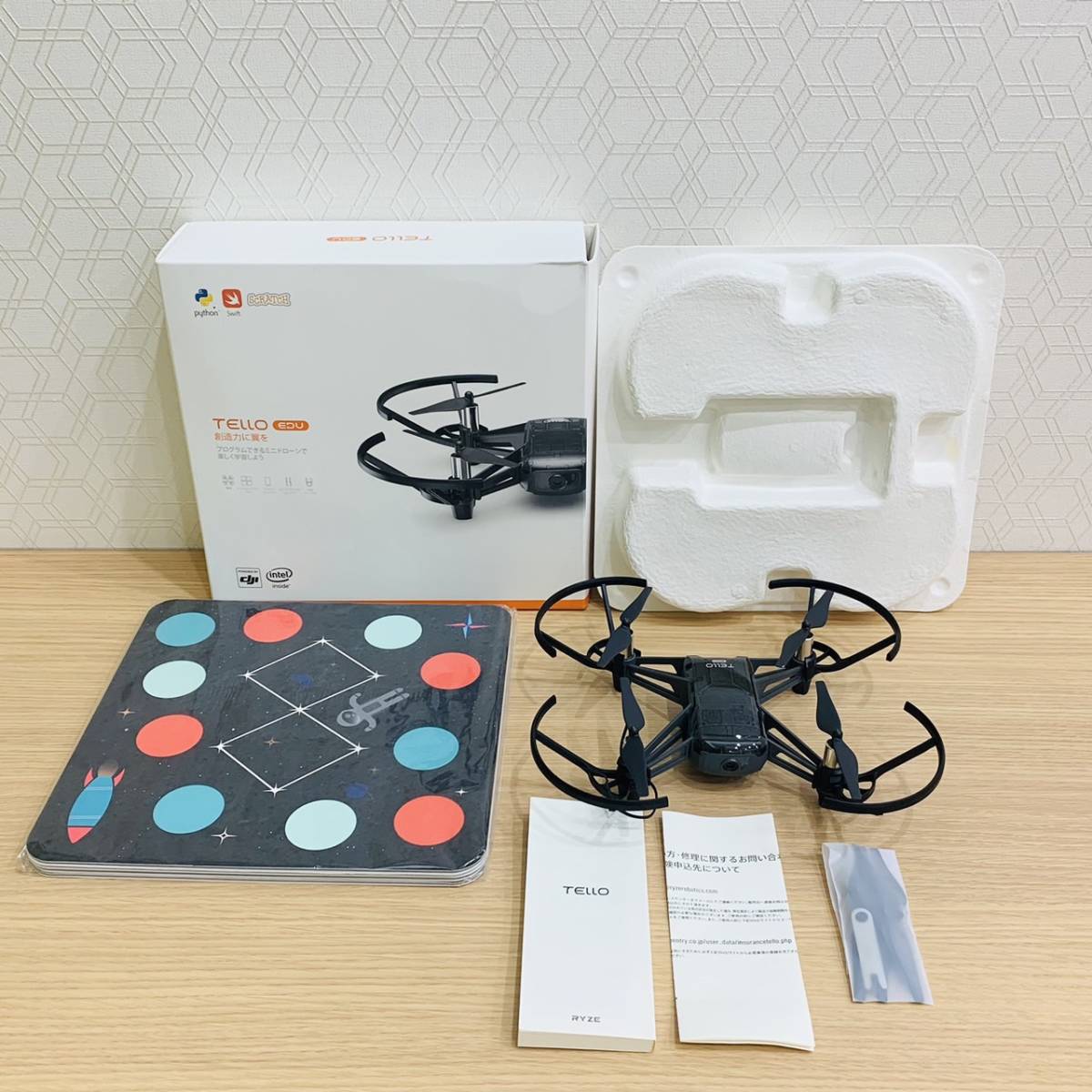 【H4646】1円～ 動作未確認 TELLO EDU TELLOE テロー トイドローン ミニドローン カメラ付きドローン プラグラム 