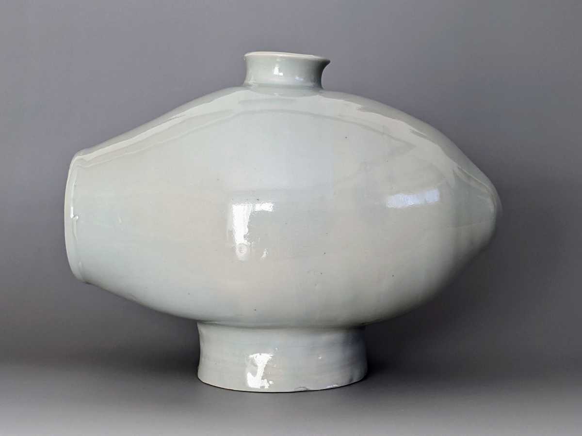 森岡由利子 角形 花器　壺　白磁壺　李朝 森岡由利子□白磁俵瓶/扁壷 （李朝 民藝デルフト古道具 花器 森岡成好