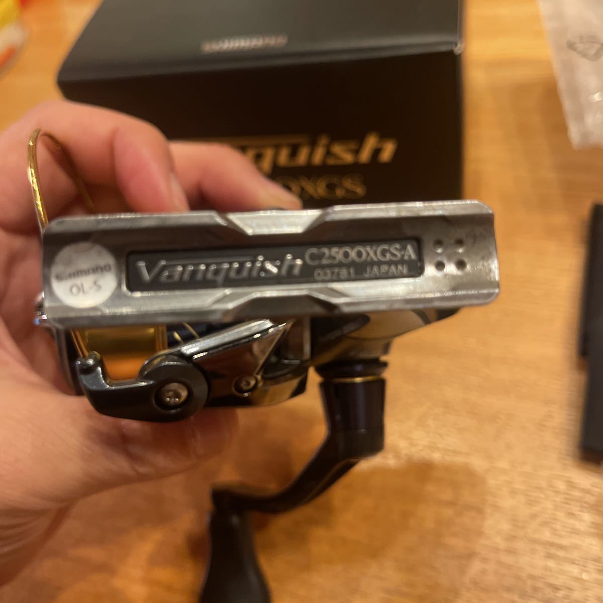 超美品 シマノ 16ヴァンキッシュ 2500HGS シマノ(SHIMANO) 16